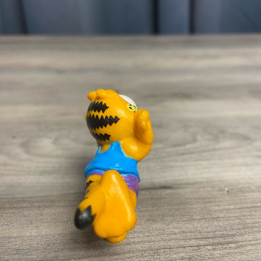 VINTAGE GARFIELD FIGURE FIGURINE TOY 1978 1981‎ VINYL 2" COLLECTIBLE UNITED FEAT - Picture 5 of 9